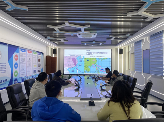 台湾大学修荣光博士进驻实验室开展“杜苏芮”台风雷达观测特征研究